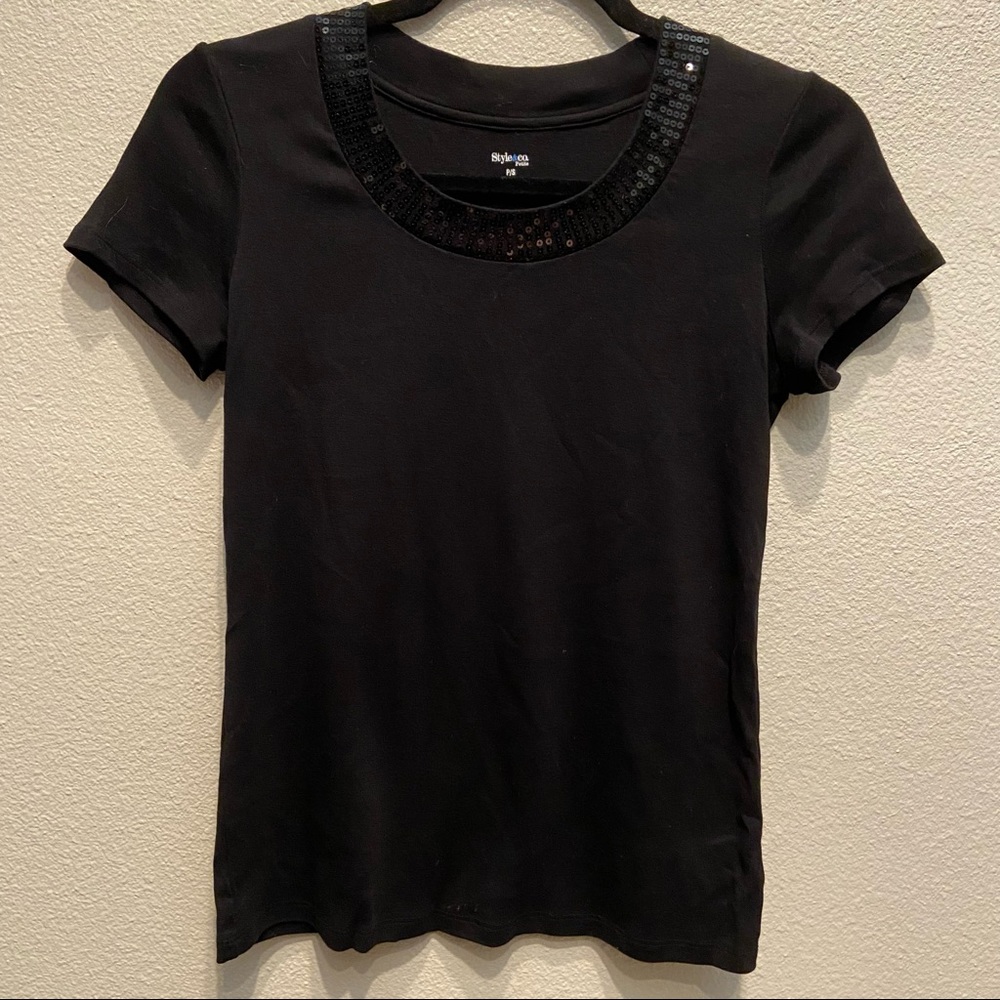 Black Tshirt with Sequin Collar